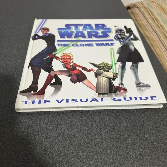 Star Wars The Clone Wars Visual Guide - Picture 1 of 6